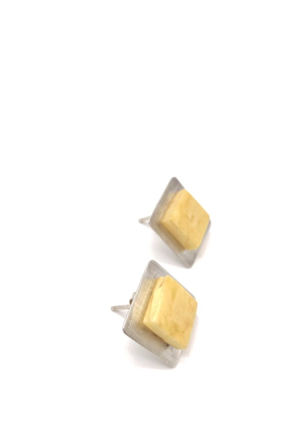 minimalistische Bernstein Ohrstecker