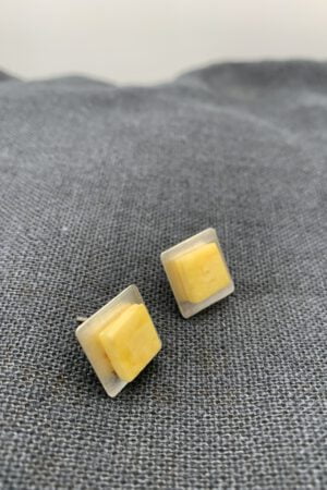 minimalistische Bernstein Ohrstecker