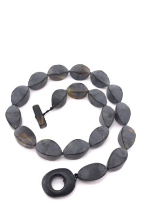schwarzer Bernstein Kette