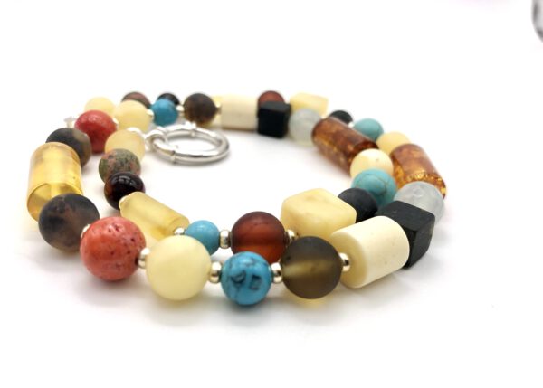 Bernstein Kette bunt