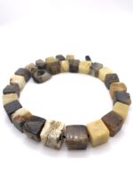 Bernsteinschmuck extravagant