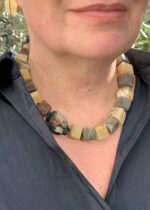 Bernsteinschmuck extravagant