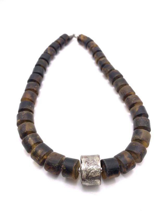 schwarzer Bernstein Kette