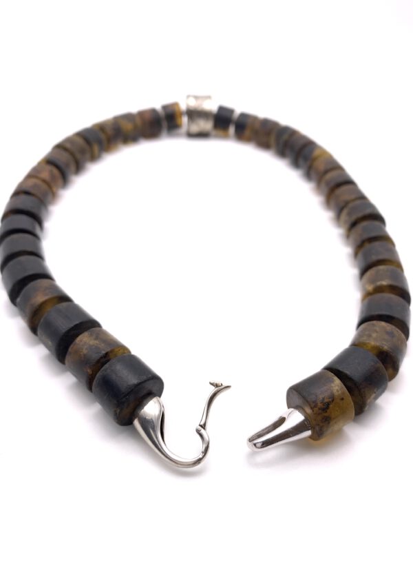 schwarzer Bernstein Kette