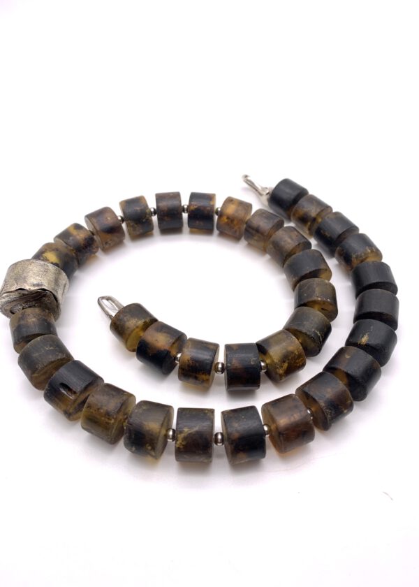 schwarzer Bernstein Kette