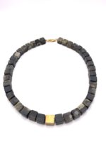 Schwarzer Bernstein Kette