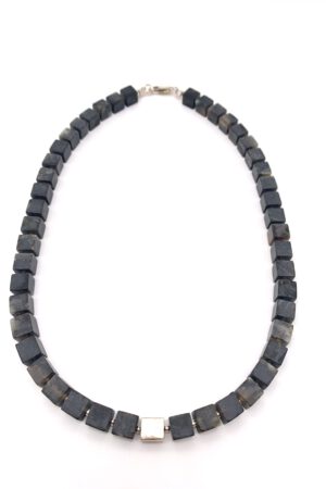 schwarzer Bernstein Kette