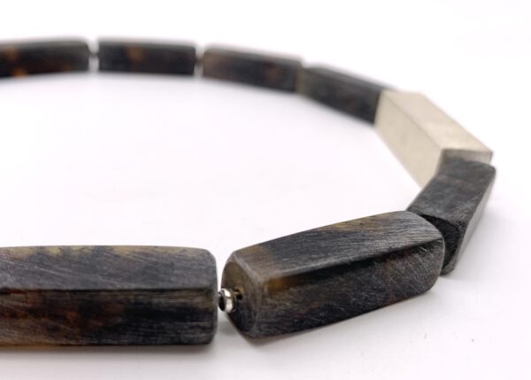 schwarzer Bernstein Kette