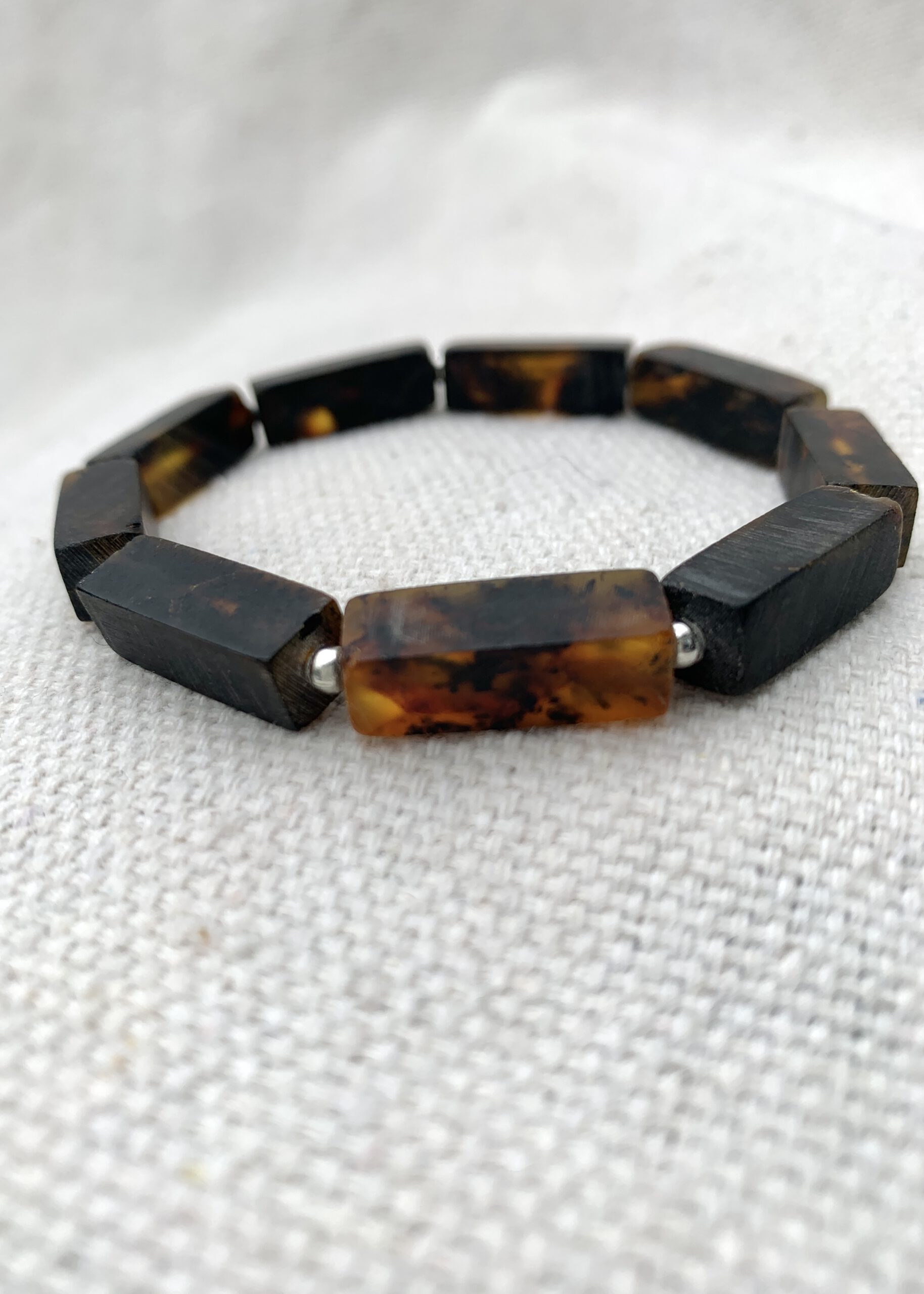 IMG_6134 2 schwarzer Bernstein Armband Quader – Bild 1